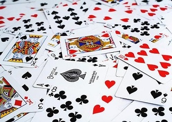 tipologia carte e quanti mazzi ci sono nel blackjack ed il motivo
